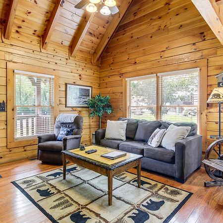 Pigeon Forge Cabin Premier Location And Hot Tub Экстерьер фото