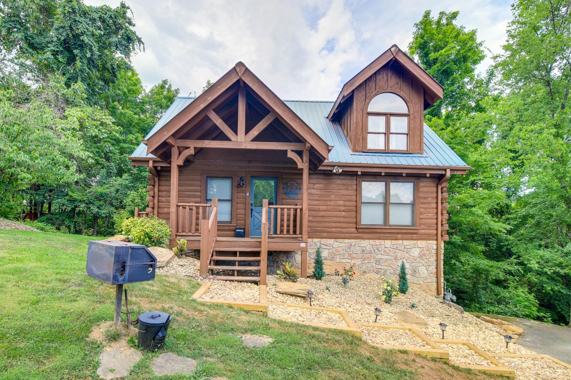 Pigeon Forge Cabin Premier Location And Hot Tub Экстерьер фото
